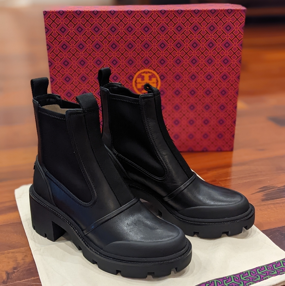 TORY BURCH CHELSEA LUG SOLE BOOTS SIZE 10 1/2 + DUST BAG NEW IN BOX ❤